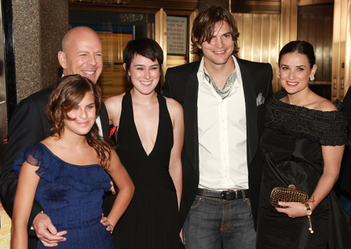Bruce Willis, Ashton Kutcher, Demi Moore, and the Kids @ the Premiere Of â€œLive Free Or Die Hardâ€