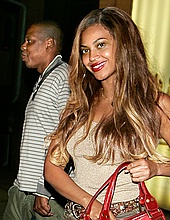Beyonce Out & About in NYC - June 29, 2007