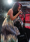 Joss Stone at the Concert for Princess Diana