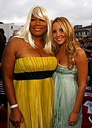 Queen Latifah & Amanda Bynes at the Hairpsray Premiere in California