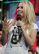 Avril Lavigne on TRL - September 5 2007